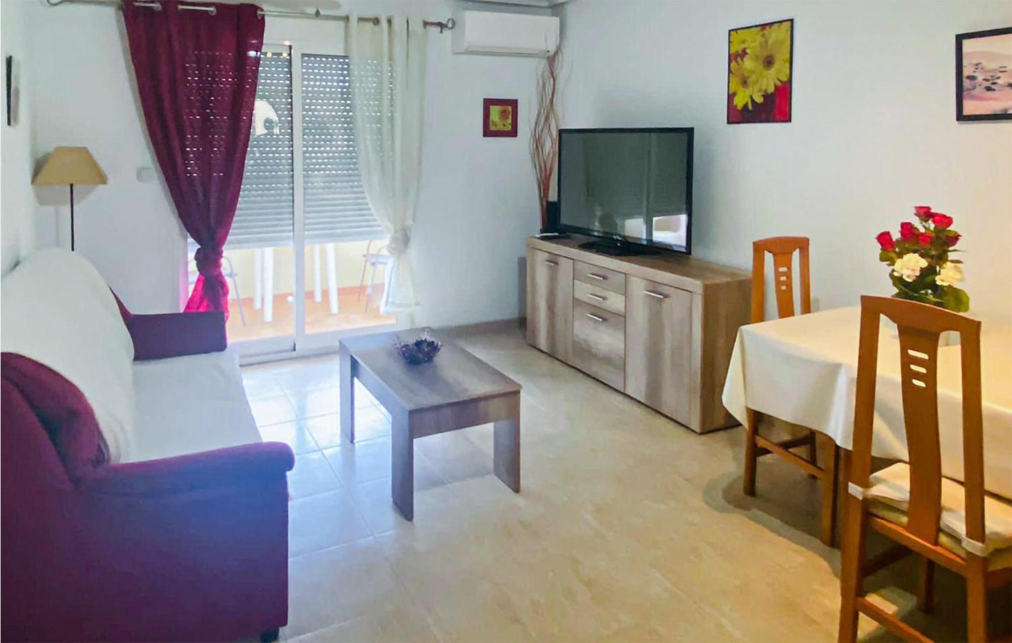 Cozy Apartment In Los Alcazares With Wifi Exterior photo