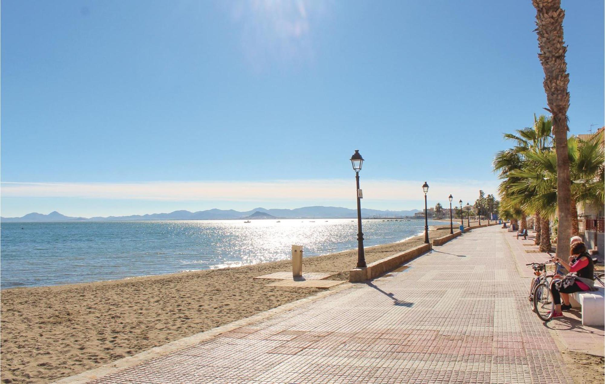 Cozy Apartment In Los Alcazares With Wifi Exterior photo